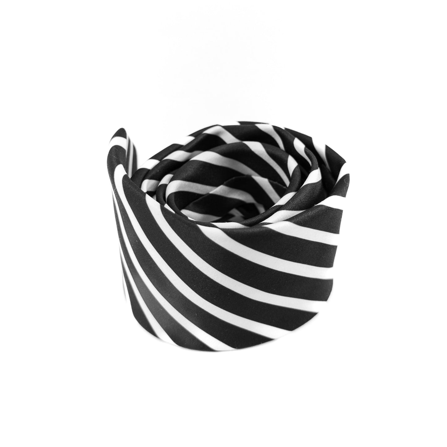 Corbata Rayada en Blanco y Negro