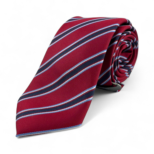 Corbata roja con rayas diagonales azul y negro