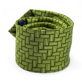 Corbata Verde con Diseño Entrelazado