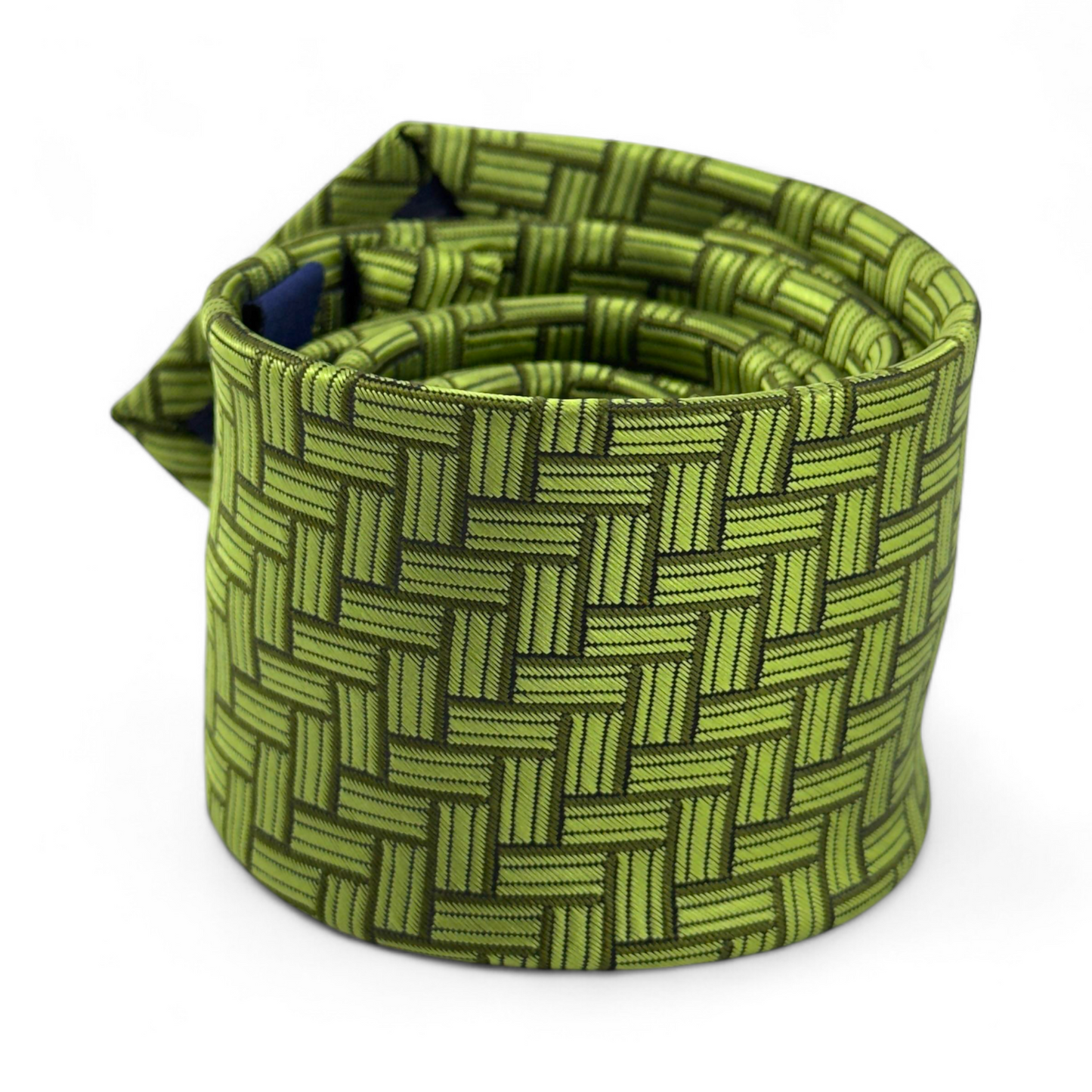 💚 Corbata Verde con Diseño Entrelazado – Estilo audaz y sofisticado